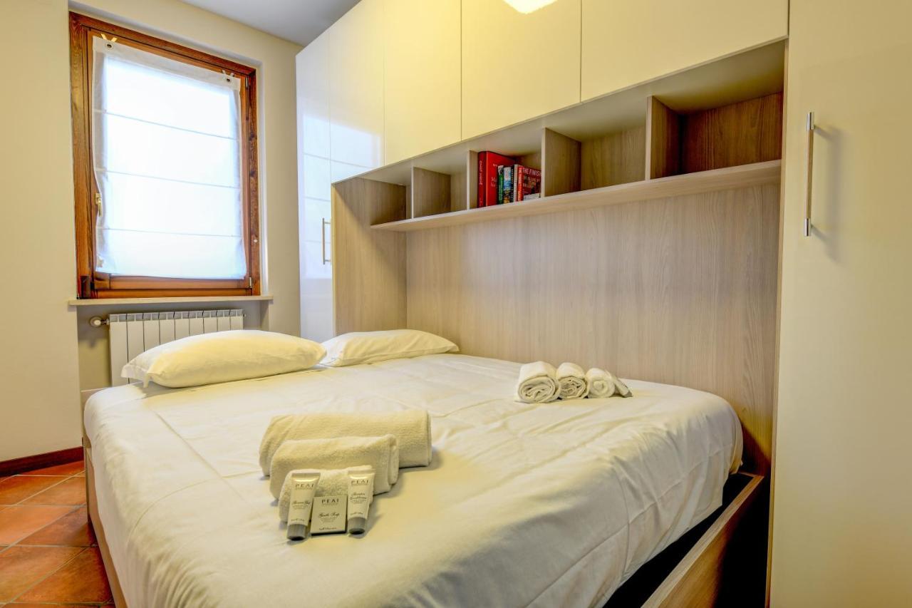 My Sirmione Beach Apartment Superior Exteriör bild